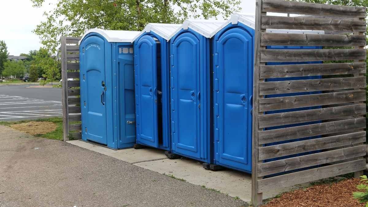 Porta Potty Rental Pros - Quality Portable Restroom Services in Kettle Falls, WA, 99141